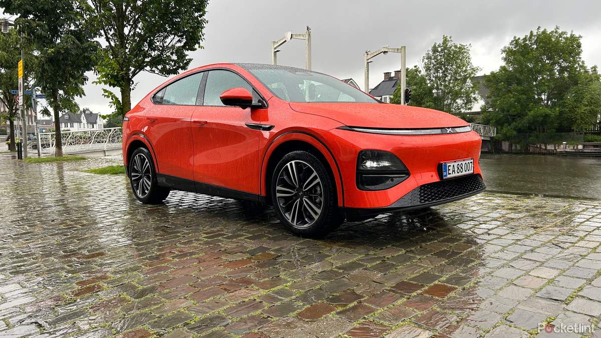 XPeng G6 Review: The Model Y Competitor with 800V Charging That Actually Works - article hero image